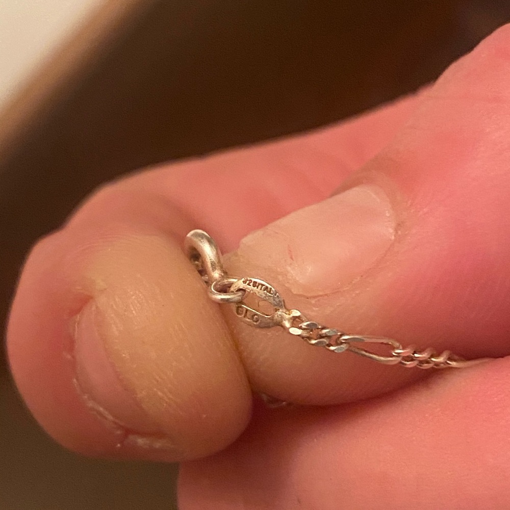 Silver chain - Picture 2 of 2